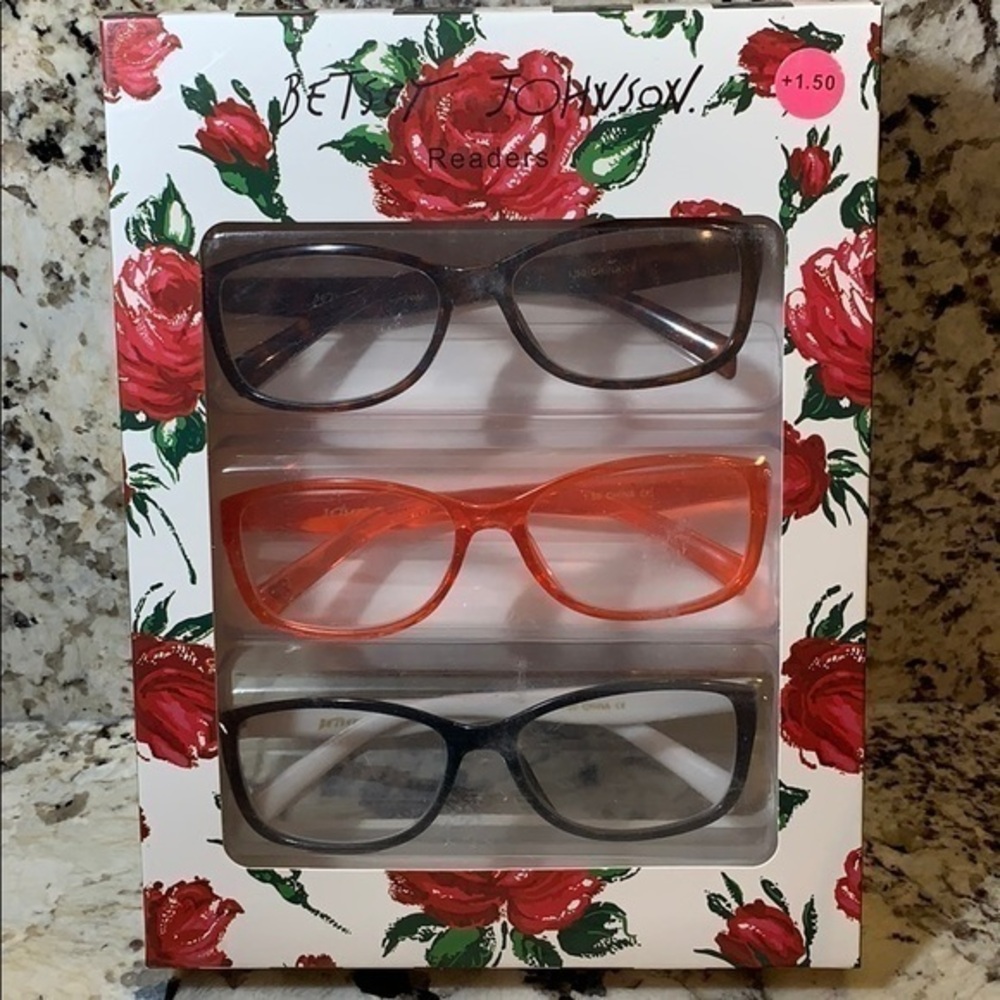 NIB BETSEY JOHNSON READERS GLASSES